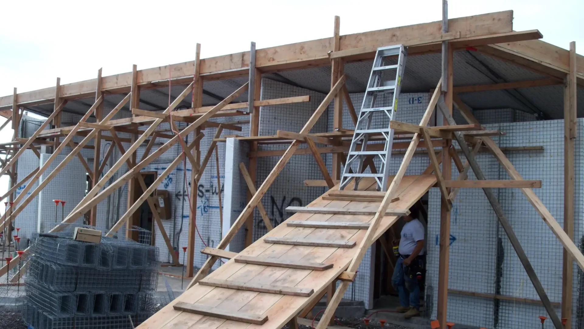 Scaffolding and ladder at construction site.